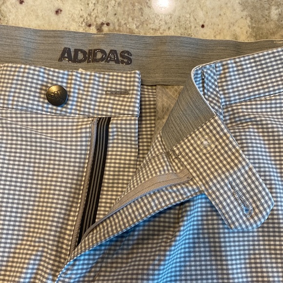 NWOT Adidas Golf Shorts - Picture 3 of 7